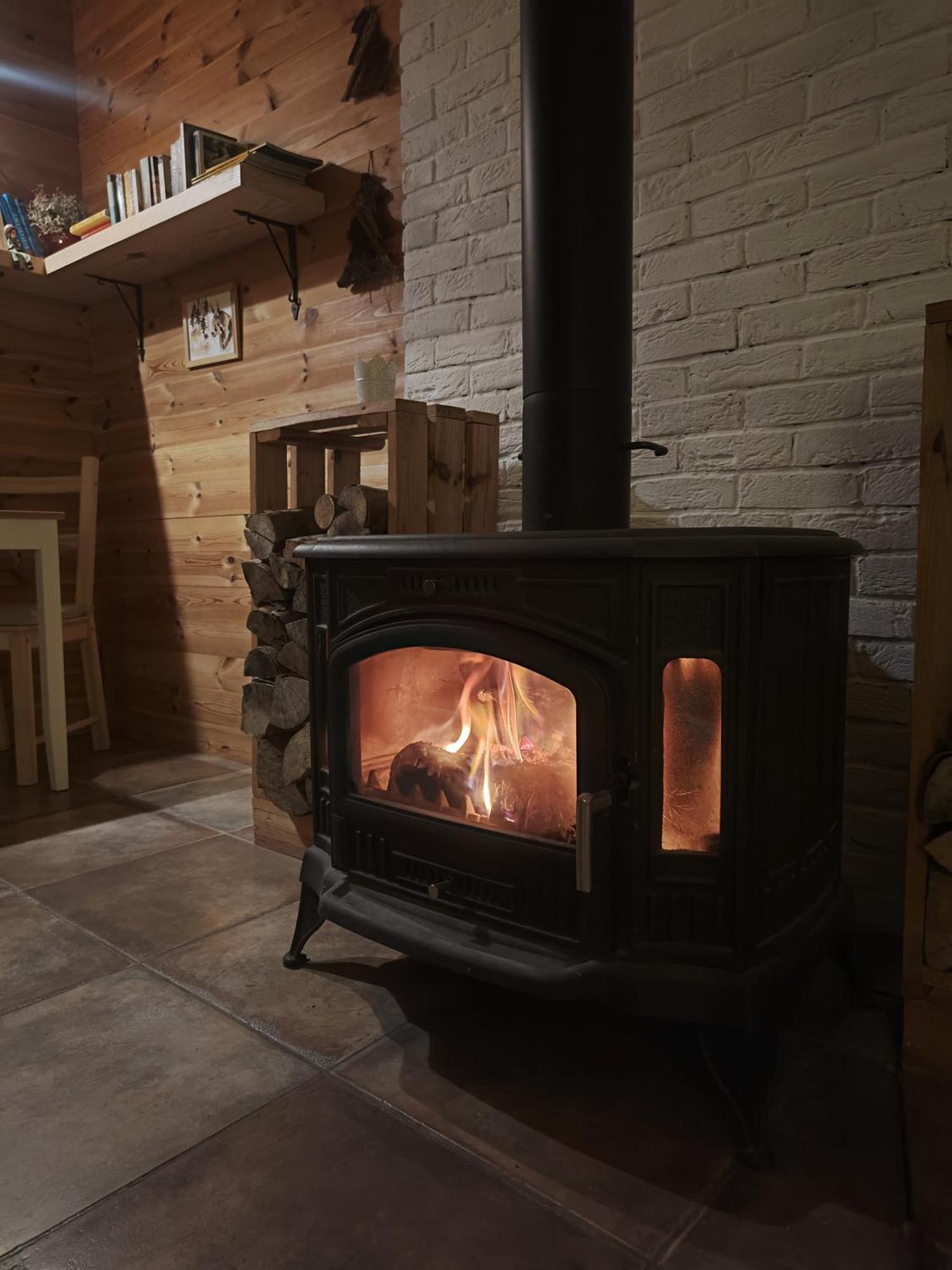 チスナ Leonowka Bieszczady Bed & Breakfast エクステリア 写真